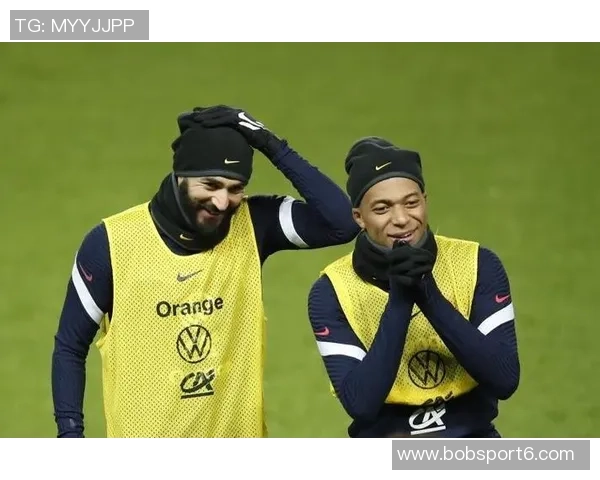 法国球员五大联赛进球榜揭晓本泽马领跑姆巴佩追平亨利并列第三 法国球员五大联赛进球榜揭晓本泽马领跑姆巴佩追平亨利并列第三