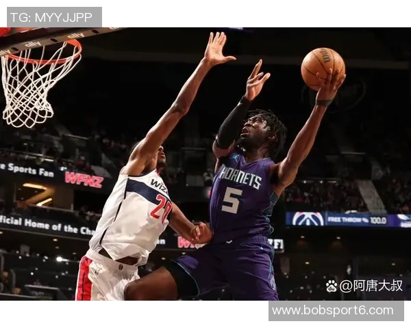 斯玛特今日表现出色教会黄蜂年轻球员防守的真谛