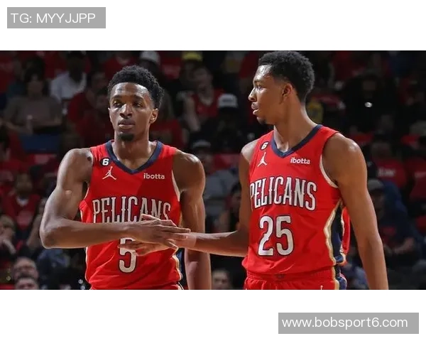 湖人若愿意送出两个首轮签鹈鹕或将放行琼斯交易