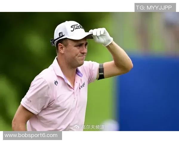 单届季后赛打入9球阿连德捧杯瞬间成为迈阿密国际新星